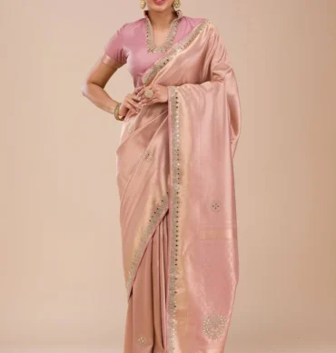 Aentic Elegant Peach Jacquard Silk Saree with Designer Border