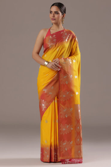 Double-Tone Silk Saree with Glimmering Zari Elegance