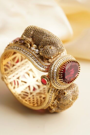 The Maharaja Panther Kada ? Ruby Luxe Edition