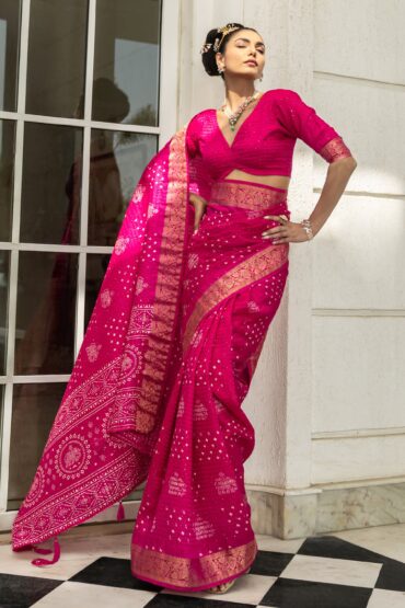 Pink Printed Silk Blend Saree With Unstitched Blouse Piece