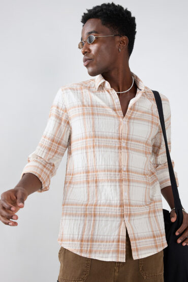 White & Brown Plaid Checks Crinkled Shirt