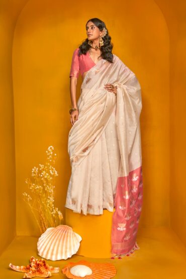 Kani Off White Tussar Printed Handloom Silk Aentic Saree