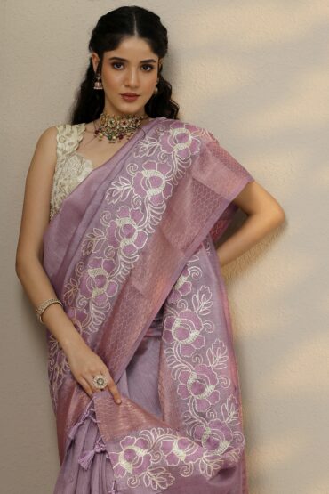 Lavender Embroidered Silk Blend Saree With Unstitched Blouse Piece