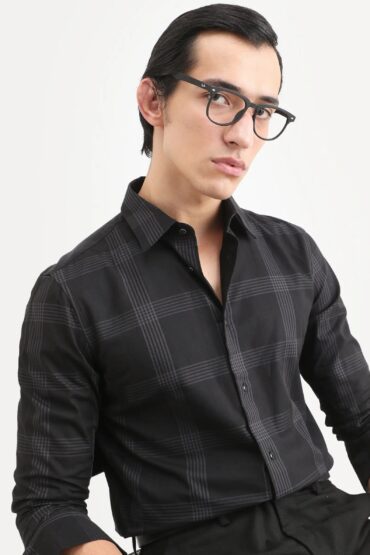 Aentic Men's Mestor Black Checked Print Regular Fit Full Sleeve Collared Shirt