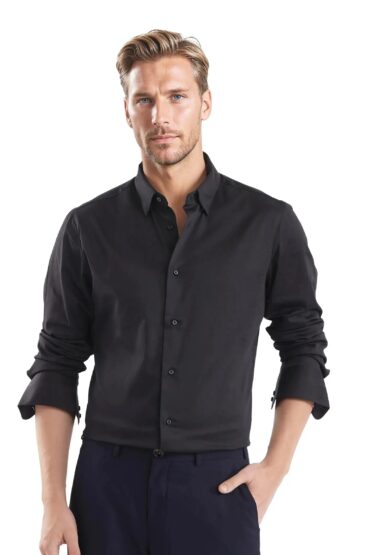 Aentic Men's Como-25 Black Cotton Blend Plain Regular Fit Full Sleeve Collared Shirt