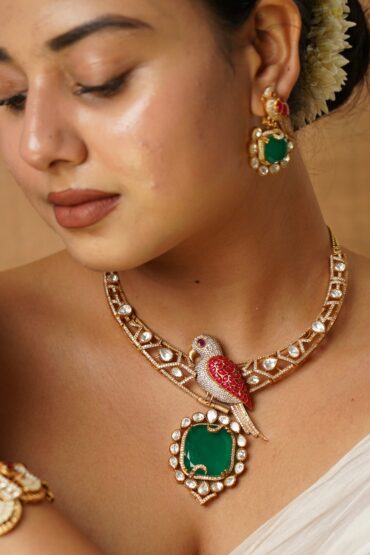 Morni Noormahal Parrot Motif Emerald Choker Set