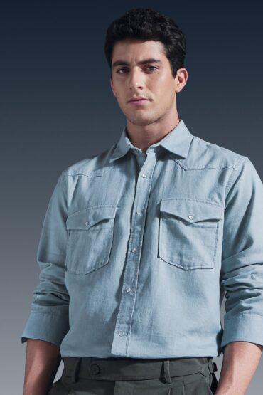 Aentic Men's Haxlr Green Cotton Blend Plain Regular Fit Full Sleeve Collared Shirt