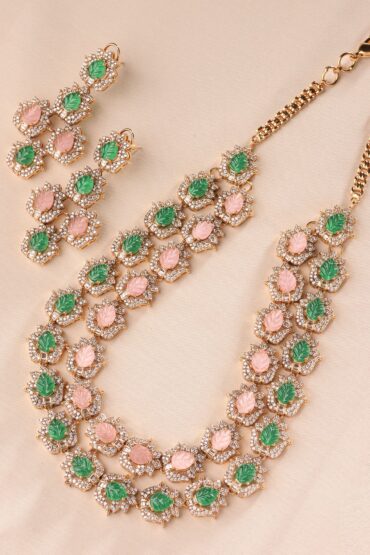 Gulnaar Carved Kundan Necklace Set