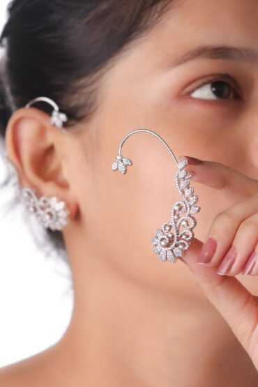 Lotus Pav? EarCuff