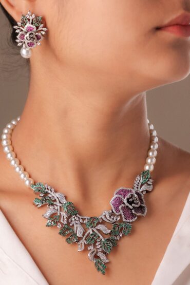 Pearl Floral Statement Necklace Set
