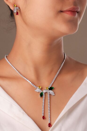 Papillon Grace Diamond-Look Necklace Set