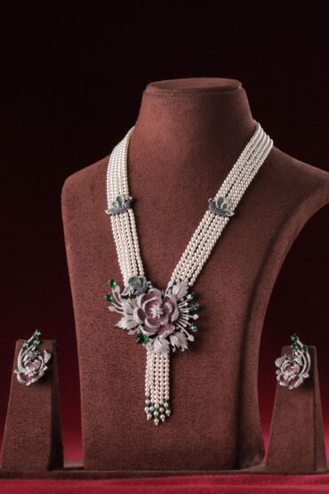 The Vintage Rose Luxe Pearl Suite