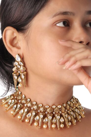 Antique  Royal Heritage Necklace Set