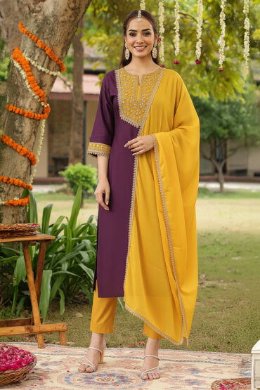 Aentic Women's Purple Silk Blend Zari Yoke Embroidered Straight Kurta Set
