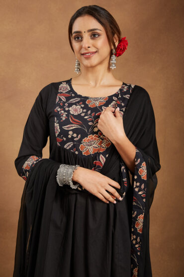 Aentic Women's Black Pure Cotton Floral Printed A-line Kurta With Palazzo & Dupatta Set