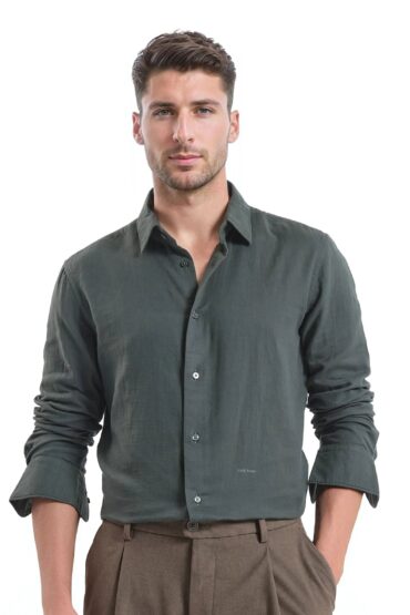 Aentic Men's Layerr Ls-25 Dark Green Cotton Plain Regular Fit Full Sleeve Collared Shirt