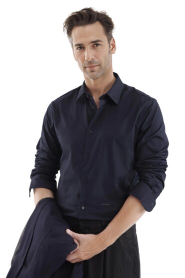 Aentic Men's Neutron-Uni Navy Cotton Plain Regular Fit Full Sleeve Collared Shirt