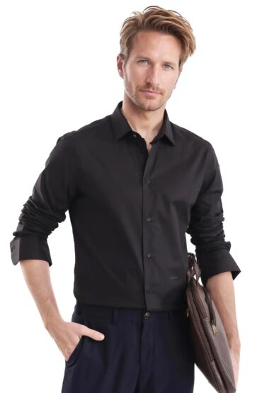 Aentic Men's Neutron-Uni Black Cotton Plain Regular Fit Full Sleeve Collared Shirt