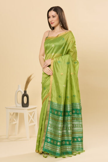 Olivia Green Kanoi Silk Woven Floral Aentic Saree
