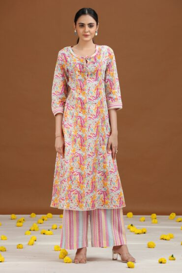 Off White Paisley Design Straight Co-ord Set