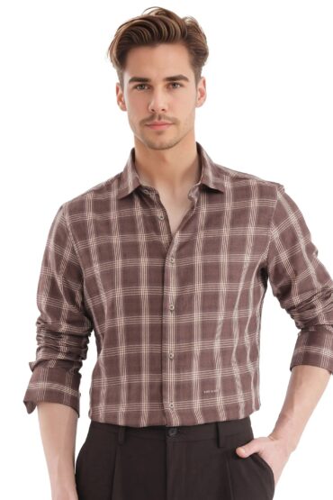 Aentic Men's Polaz Brown Cotton Checked Print Regular Fit Full Sleeve Collared Shirt