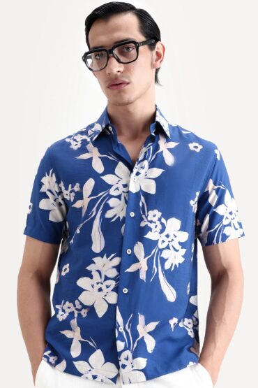 Aentic Men's Tyro Blue Viscose Blend Fabric Half Sleeve Spread Collar Regular Fit Floral Print Shirt
