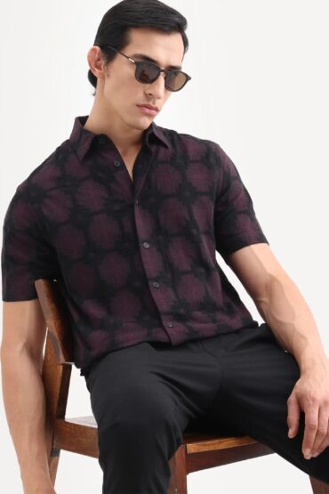 Aentic Men's Rato Dark Red Cotton Fabric Half Sleeve Spread Collar Button Regular Jacquard Shirt