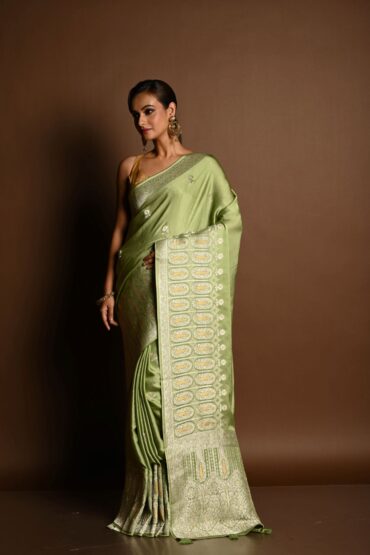 Sea Green Satin Silk Handloom Banarasi Saree