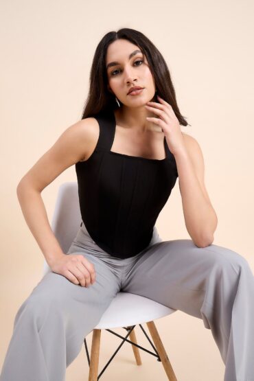 Women Solid Black Square Neck Corset Crop Top