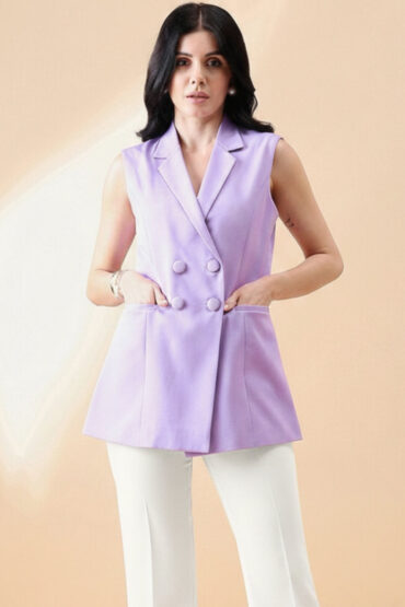 Women Lavender V-Neck Sleeveless Top