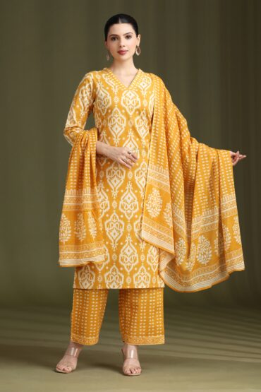 Yellow Printed Straight Cotton Ethnic Set