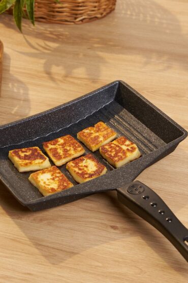 Non-Stick Portable Curved Pan