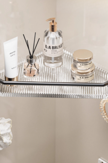 No-Drill Wall Mounted 90? Acrylic Bathroom Corner Shelf