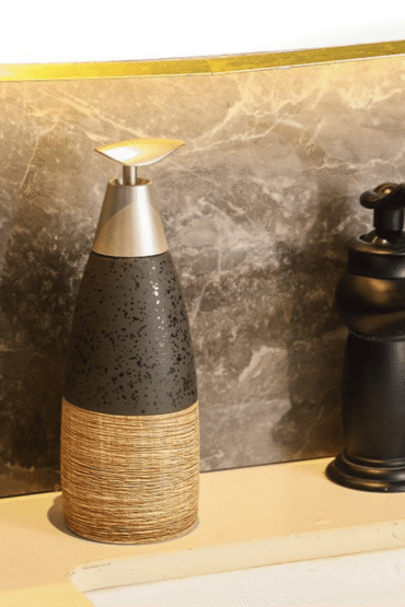 European Style Ceramic Refillable Liquid Dispenser with Elegant Pump(400ml)