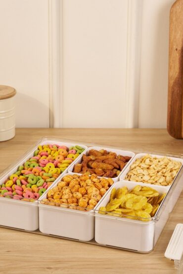 Multi Compartment Dry Fruit Box