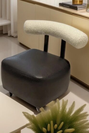 Multipurpose Movable Stool with Wheels
